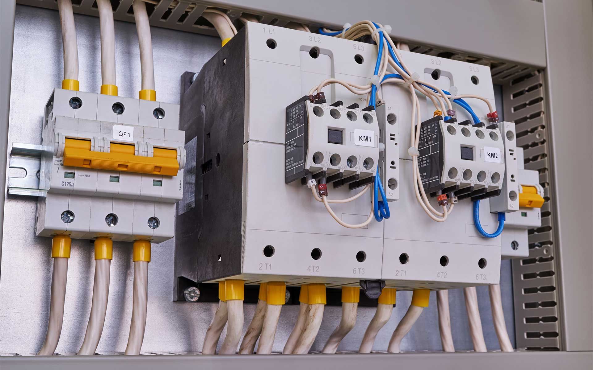 Power Contactors: Essential Components