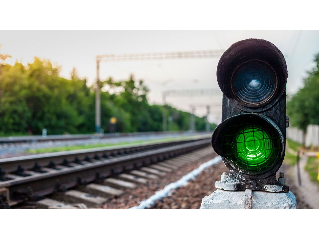 3 Reasons Why Dialight is the Preferred Choice for Rail Applications 