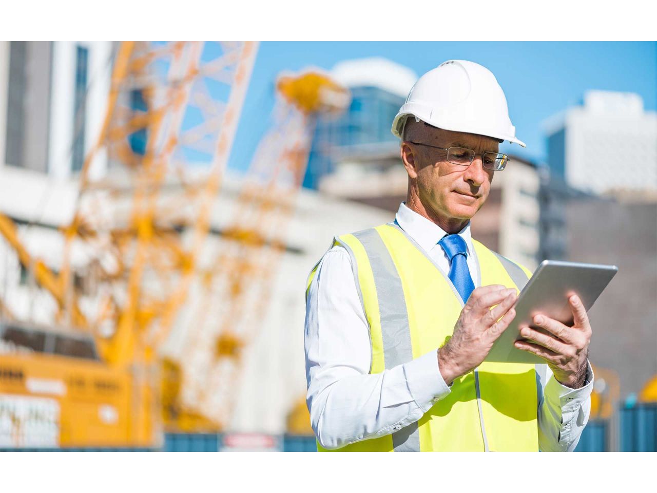 Types of Antennas for Industrial Use & Their Benefits