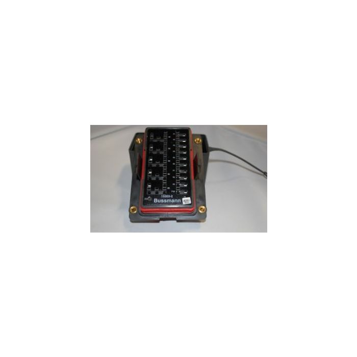 Get your 15305-2-6-4 FUSE BLOCK from Peerless Electronics. Best quality and prices for your BUSSMANN AUTOMOTIVE PRODUCTS needs.