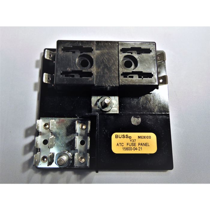 Get your 15600-04-2-1 FUSE HOLDER from Peerless Electronics. Best quality and prices for your BUSSMANN AUTOMOTIVE PRODUCTS needs.