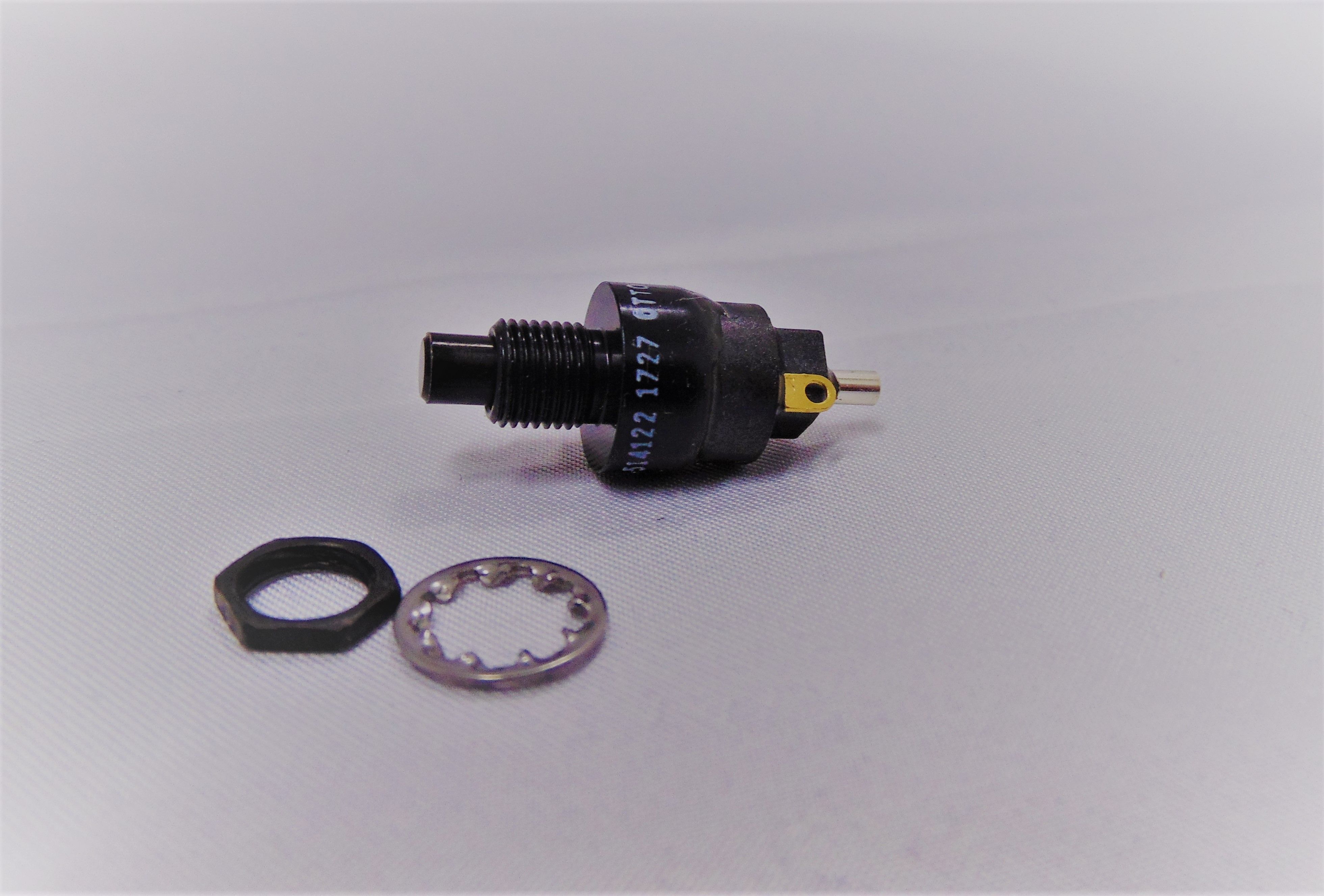 M8805/110-5142 - SWITCH - Peerless Electronics